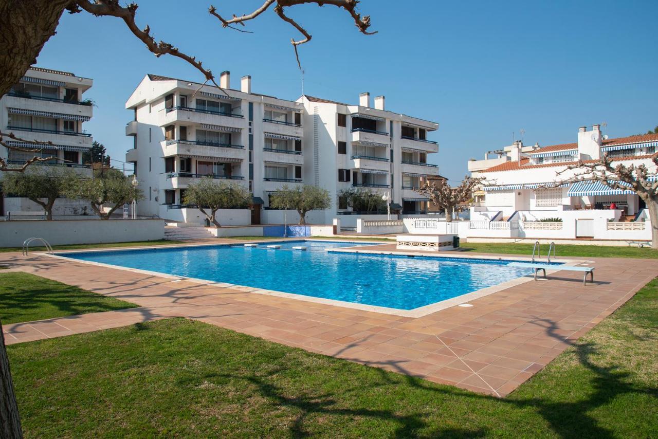 Casa Blanca Beach Apartment Torredembarra Exterior foto